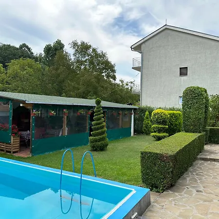 Etno Kuca Trifunovic Gospodarstwo wiejskie