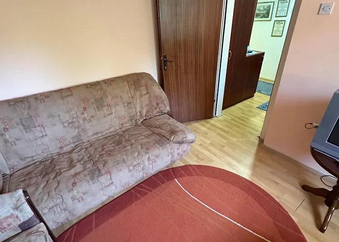 Etno Kuca Trifunovic * Pretresnja