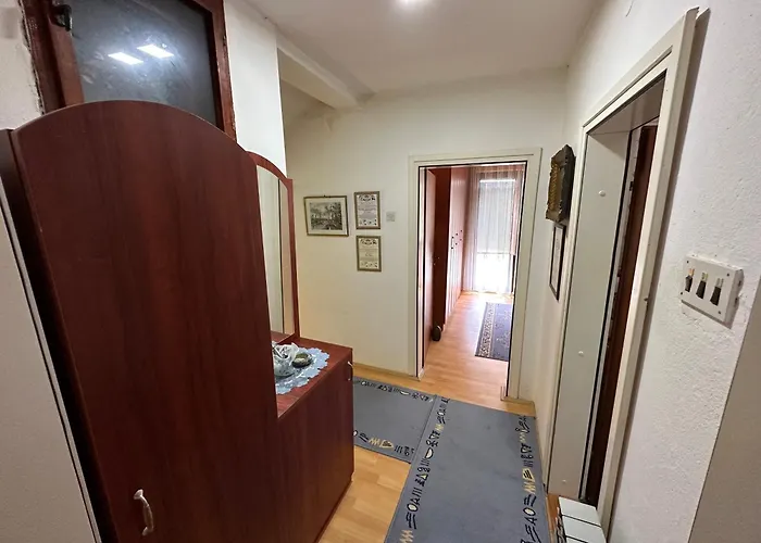 Etno Kuca Trifunovic * Pretresnja