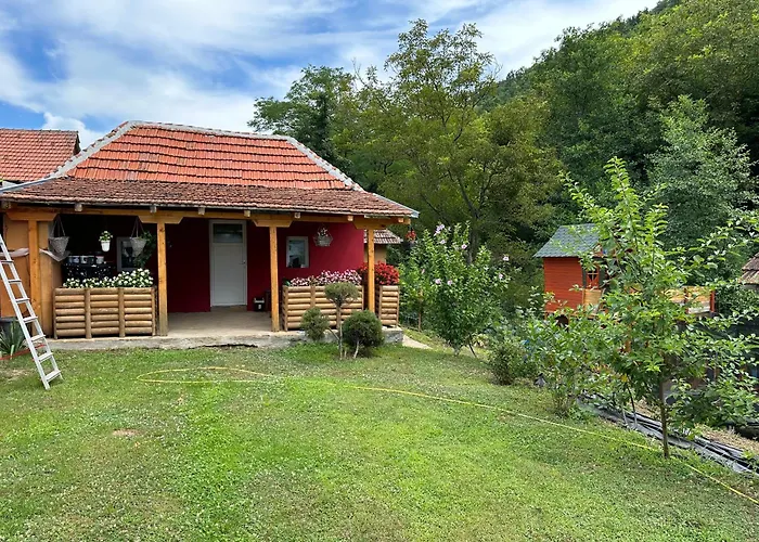 Hétvégi ház Etno Kuca Trifunovic